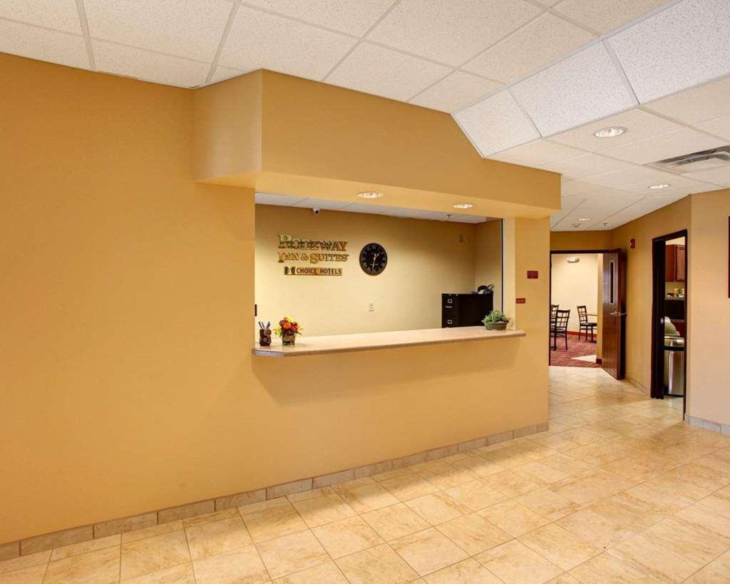 Hotel Rodeway &